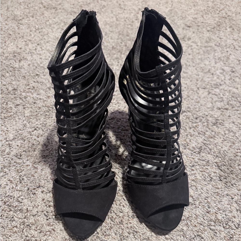 Brash Black Strappy Heels for Women